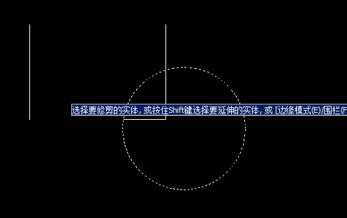 圍欄和窗交命令在CAD中的作用是什么？